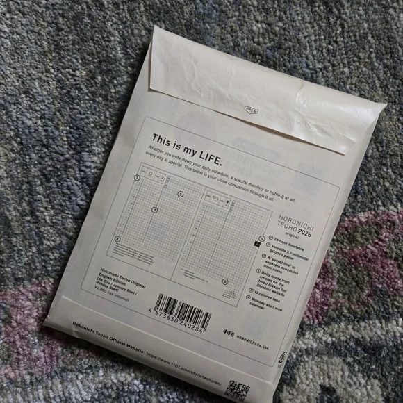 Hobonichi Techo A6 2026 Planner - Picture 2 of 2